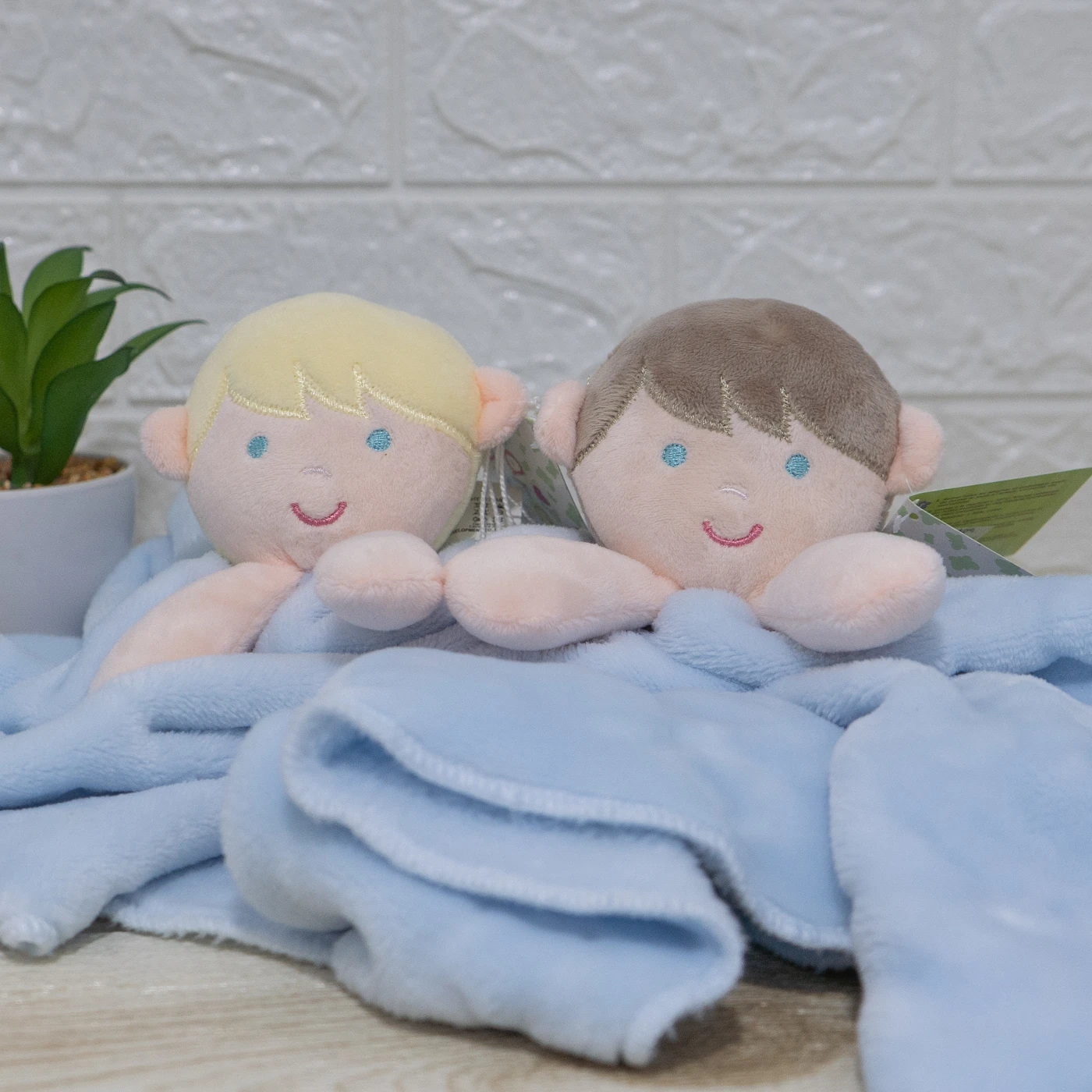doudou carita niño rubio y moreno detalle