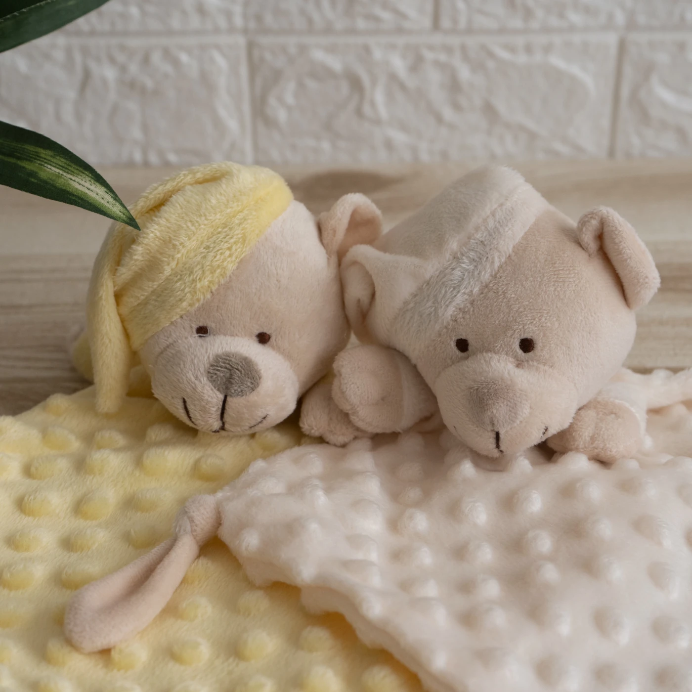 doudou topos osito amarillo y beige