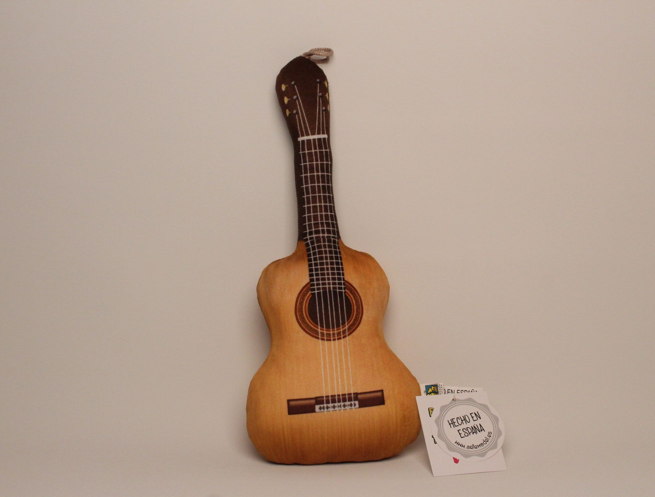 peluche guitarra