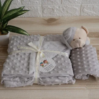 manta y doudou topos osito gris personalizada bordado