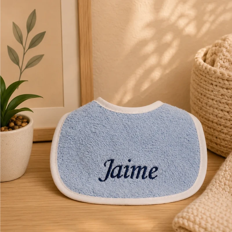 babero conjunto capa de baño azul bordado